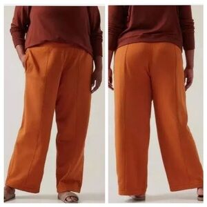 NWT Athleta Retroplush Straight Leg Pants in Rust Orange